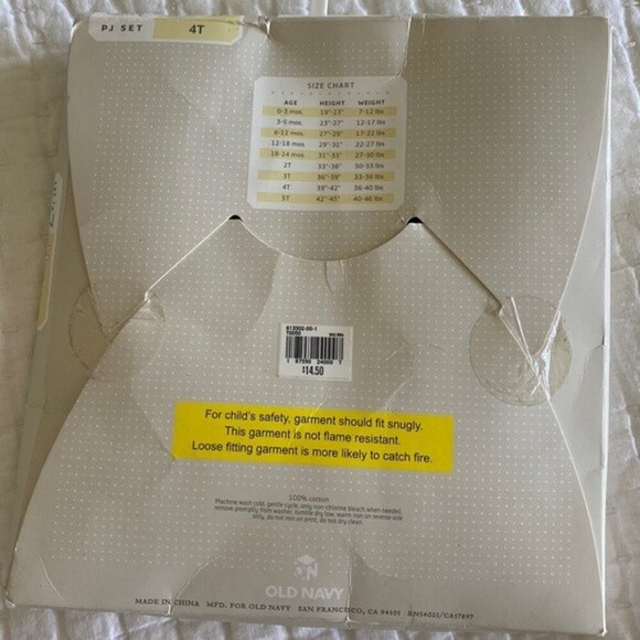 New Old Navy floral Pajama set; size 4T - Picture 3 of 5